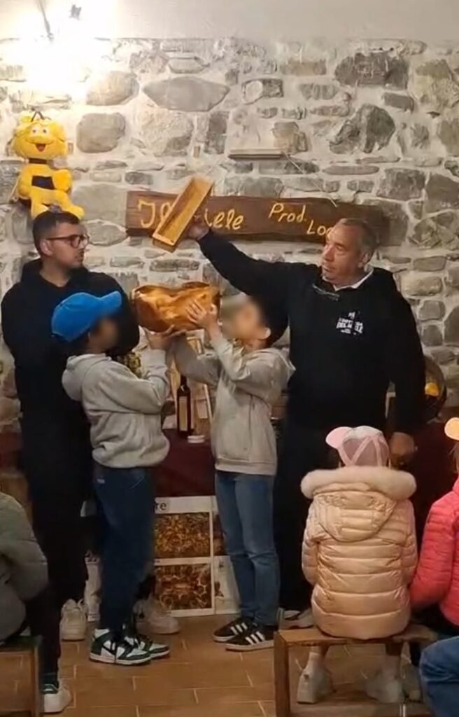 laboratorio didattiro i piccoli apicoltori